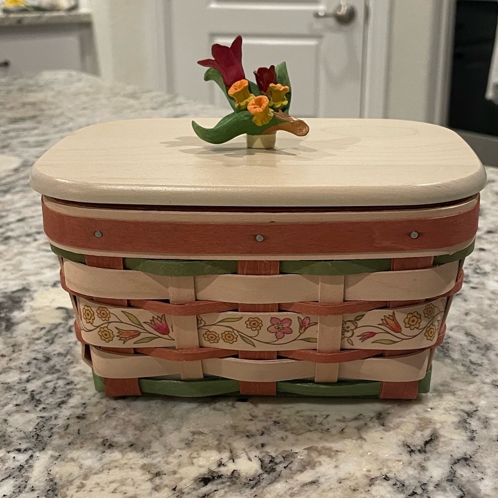 Longaberger Mother’s Day Pink & Green Basket and Flower Lid